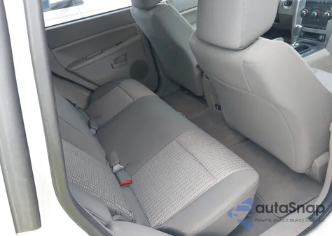 2008 Jeep Grand Cherokee Laredo z USA, uszkodzony, nr VIN 1J8GS48K08C126044